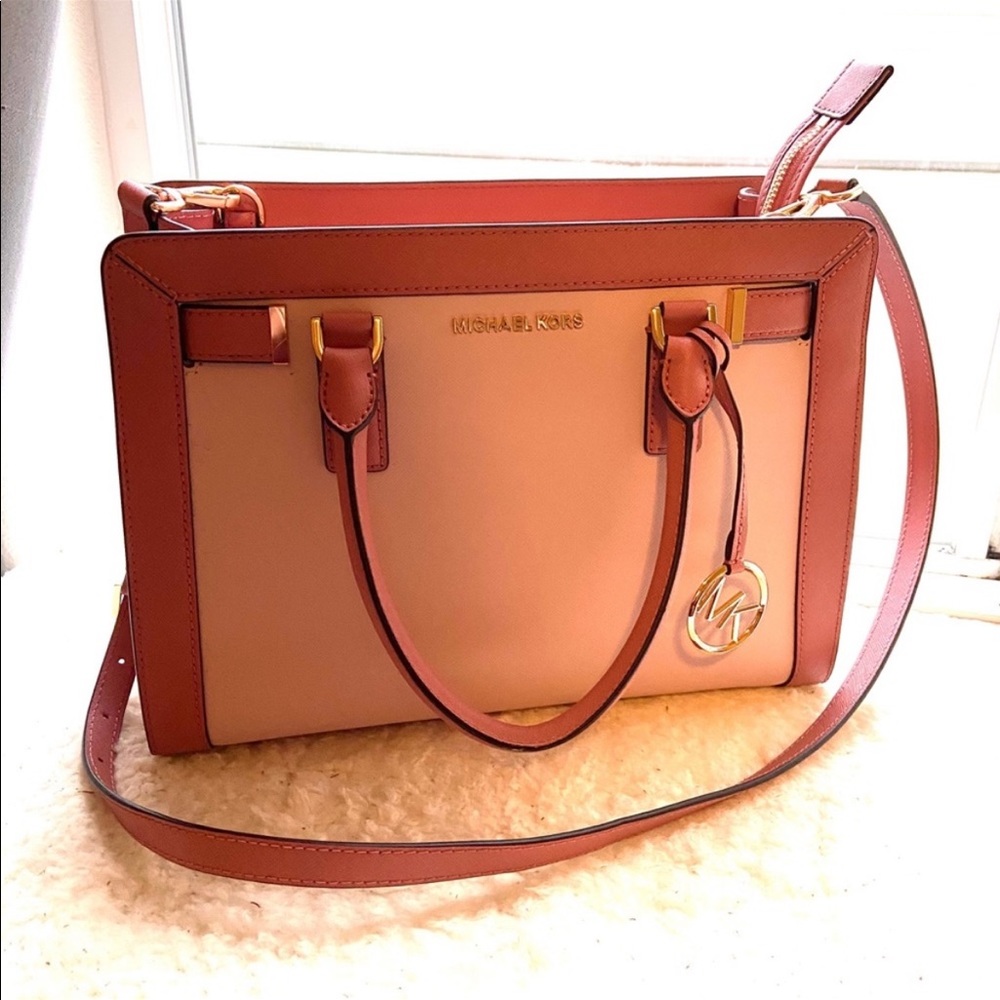 Michael Kors Dillon Leather Blossom Pink Purse